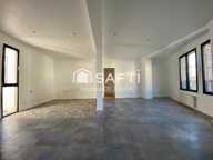 Appartement de 5 pièces avec 3 chambres en duplex inversé avec petit jardin — photo 2