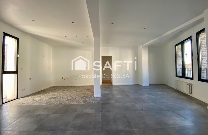 Appartement de 5 pièces avec 3 chambres en duplex inversé avec petit jardin — photo 2