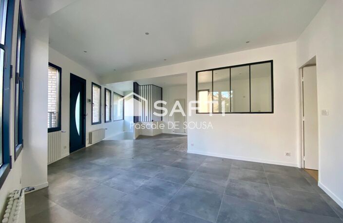Appartement de 5 pièces avec 3 chambres en duplex inversé avec petit jardin — photo 3