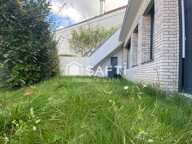 Appartement de 5 pièces avec 3 chambres en duplex inversé avec petit jardin — photo 4