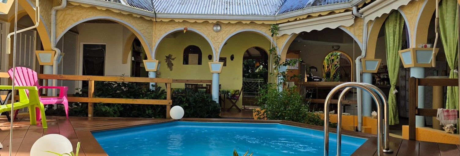 Maison 5 Pièces 162 m² à vendre à Sainte-Rose (97115)