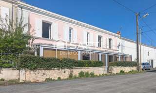 Maison 6 Pièces 211 m² à vendre à Chambon (17290)