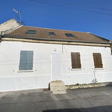 Maison 2 pièces 76000 €