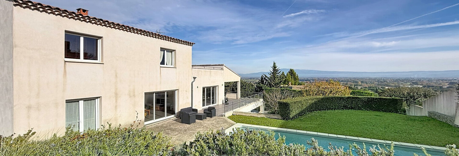 Maison 7 Pièces 165 m² à vendre à Saint-Saturnin-lès-Avignon (84450)