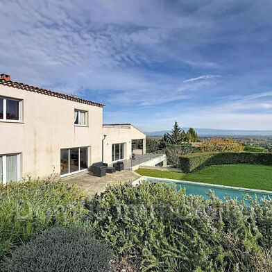 Maison 7 pièces 610000 €