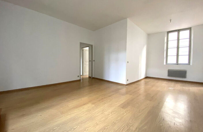 Appartement Avignon 3 pièce(s) 70 m2 — photo 3