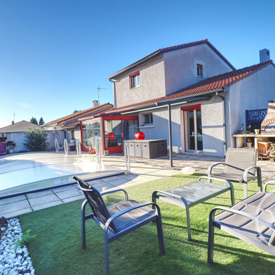 Maison 4 pièces 258500 €