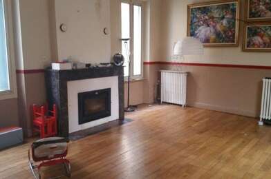 Appartement 4 pièces 157350 €