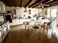 Ancienne ferme avec dépendances à vendre à — photo 4