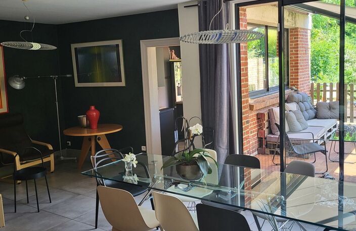 Grande maison 6CH sur 2000m² avec garage et dépendances — photo 4