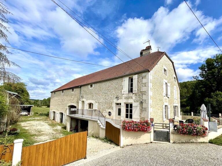 Ancienne ferme en viager libre et viager occupé. Opportunité — photo 1