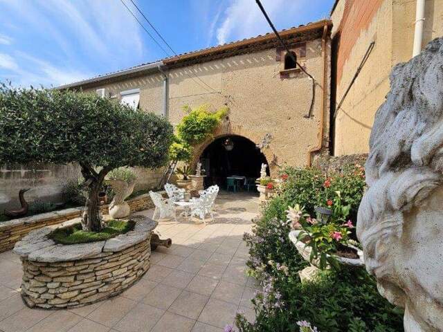 TRES BELLE PROPRIETE AVEC PISCINE AU SEL terrain 3000m² — photo du bien
