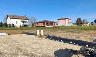 Terrain  800 m² à vendre à Sainte-Livrade-sur-Lot (47110)