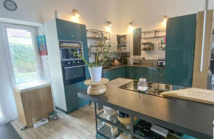 LOFT — photo 2