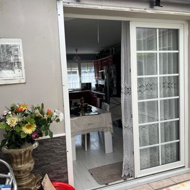 Maison 4 pièces 300000 €