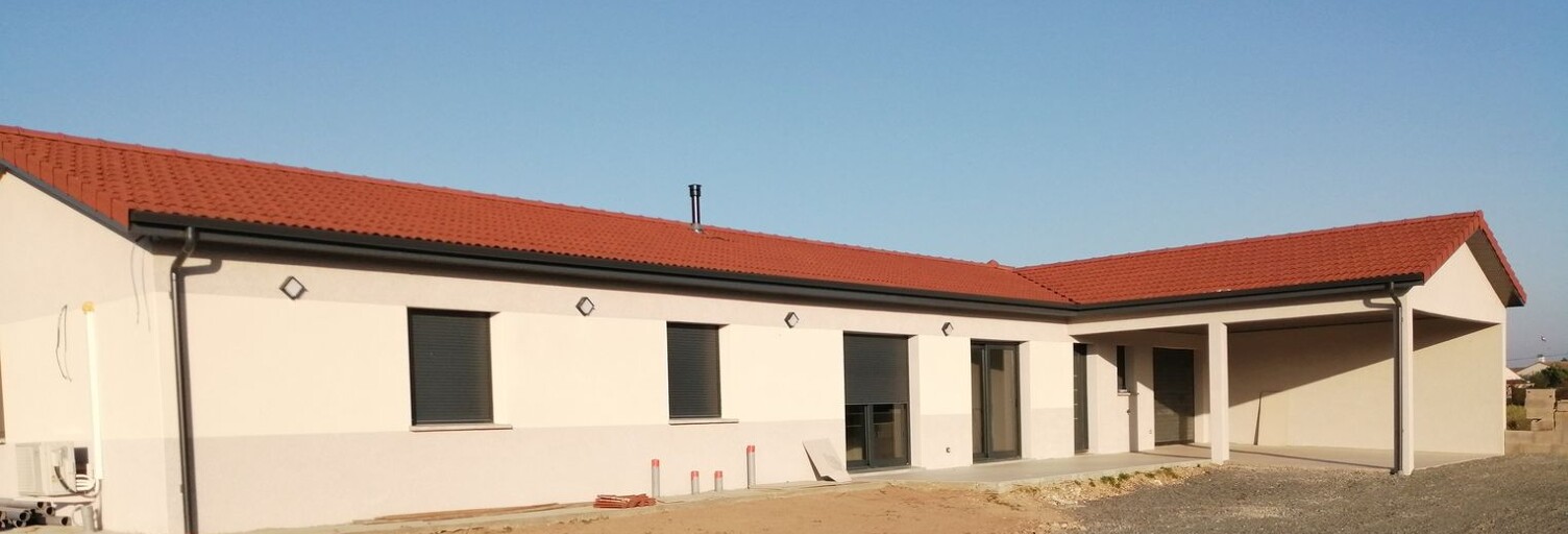 Maison 5 Pièces 135 m² à vendre à Sainte-Agathe-la-Bouteresse (42130)