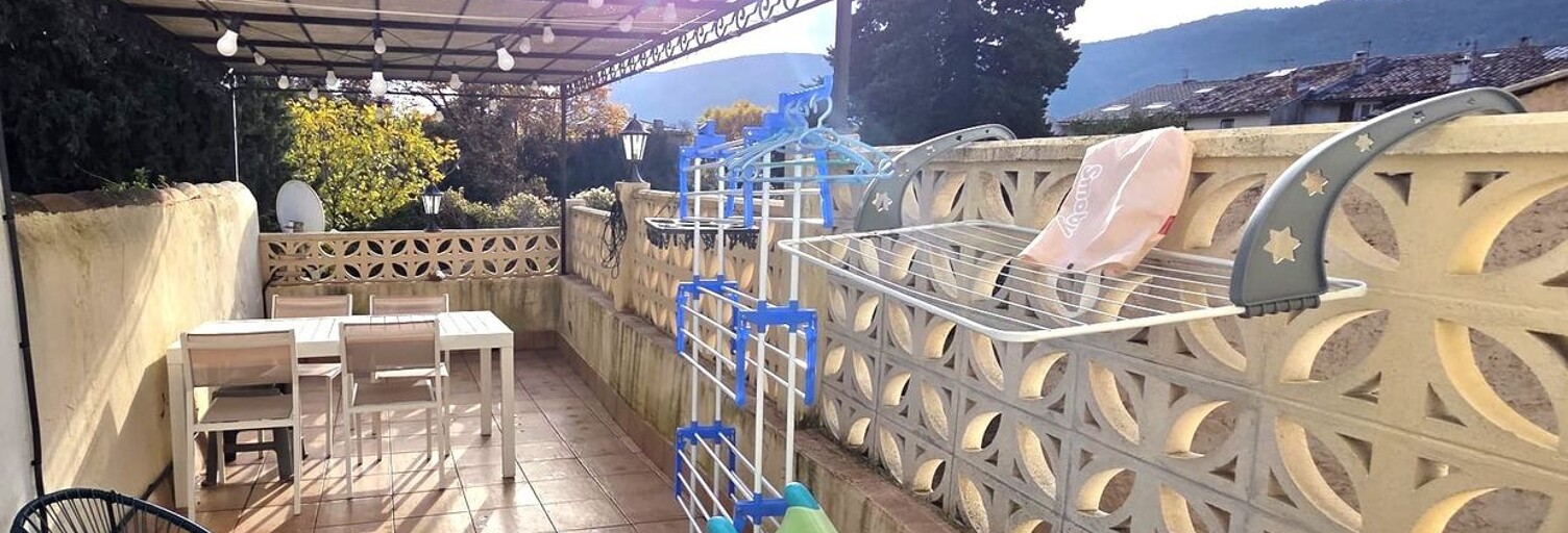 Appartement 4 Pièces 106 m² à vendre à Signes (83870)