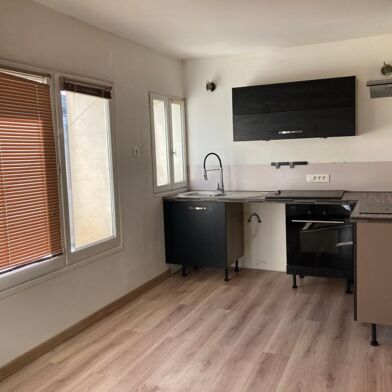 Appartement 3 pièces 683 €