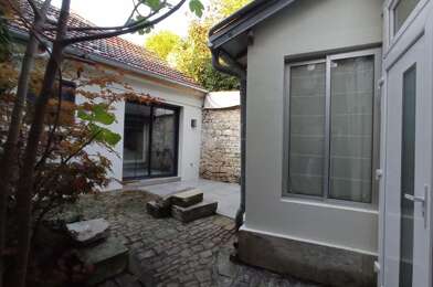 Appartement 2 pièces 840 €