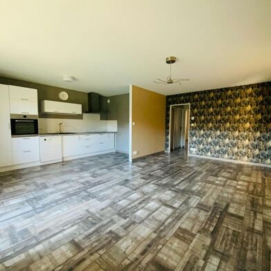 Appartement 4 pièces 255000 €