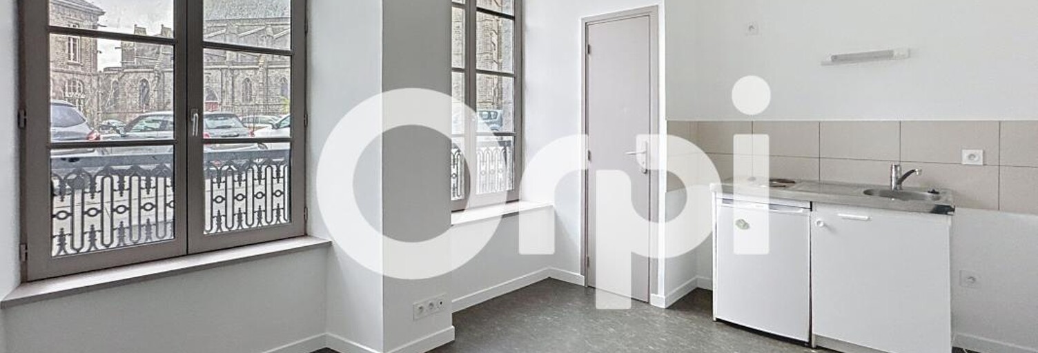 Appartement 1 Pièce 24 m² à louer à Saint-Flour (15100)