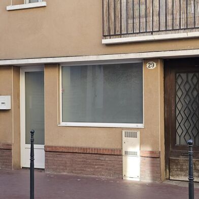 Bureau 2 pièces 600 €