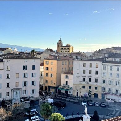 Appartement 4 pièces 449000 €