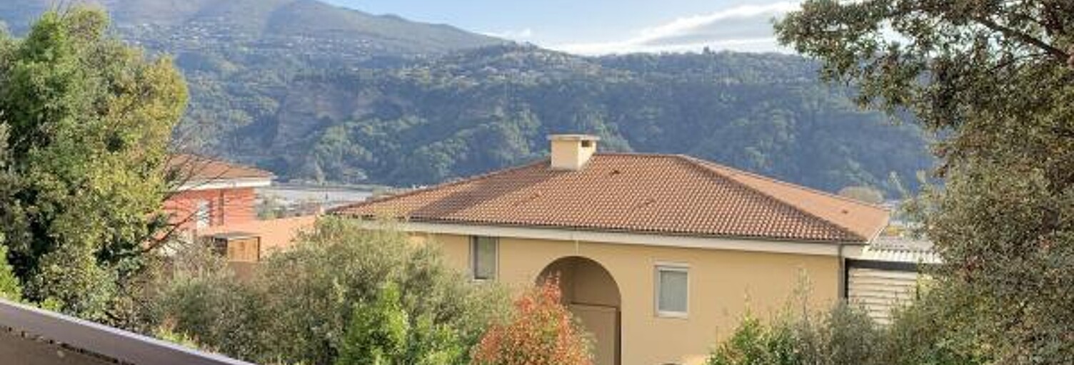 Appartement 5 Pièces 90 m² à vendre à Carros (06510)