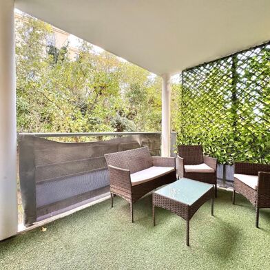 Appartement 3 pièces 235000 €