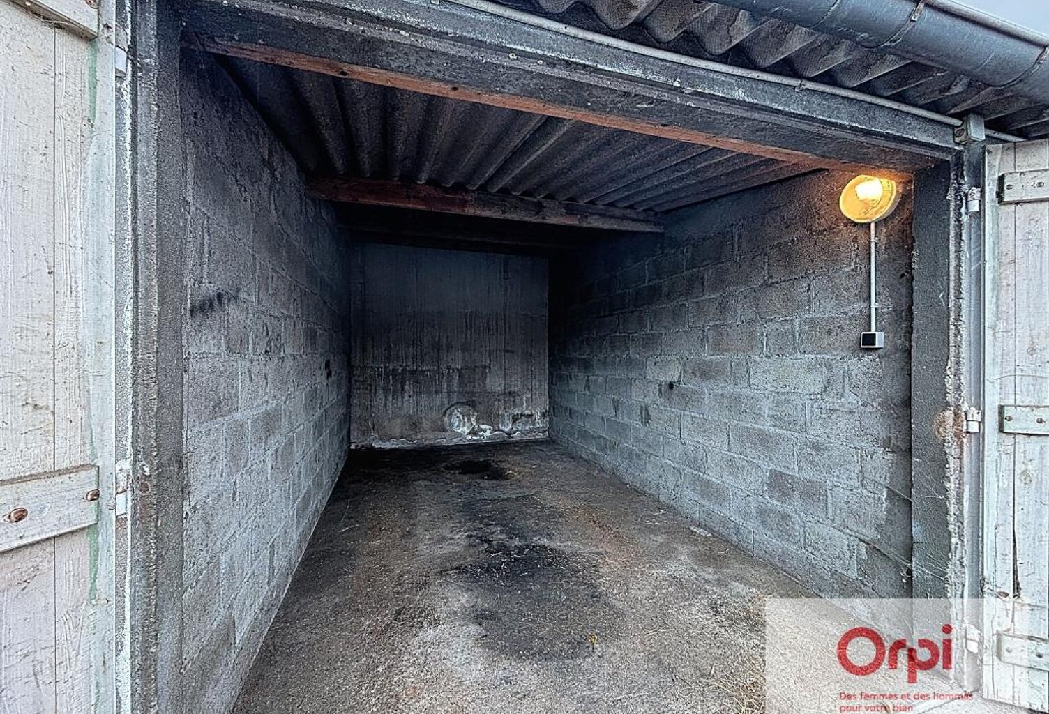 Garage / Box — photo 1