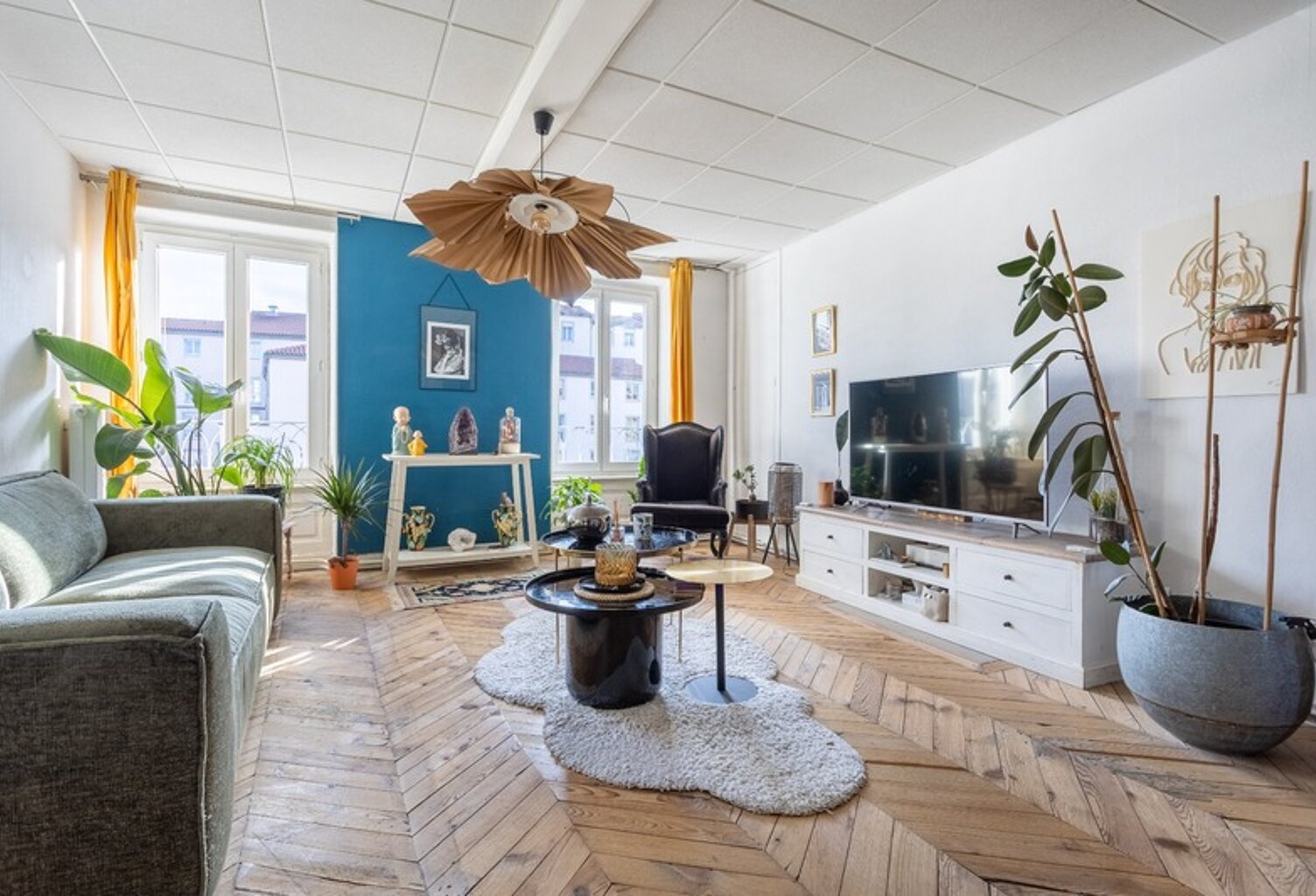 CLERMONT-FERRAND CENTRE : APPARTEMENT DE CHARME AVEC VUE DEGAGEE — photo 1