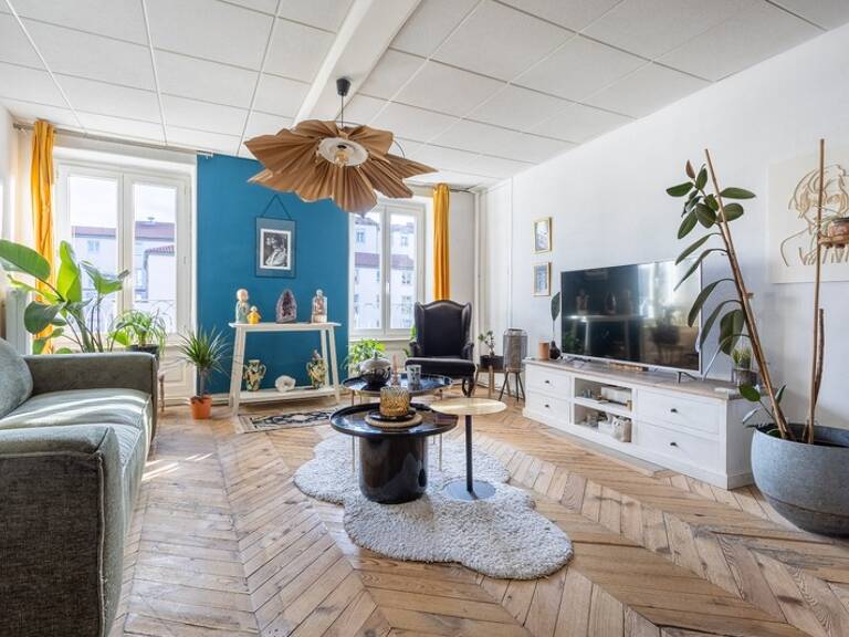 CLERMONT-FERRAND CENTRE : APPARTEMENT DE CHARME AVEC VUE DEGAGEE — photo 1