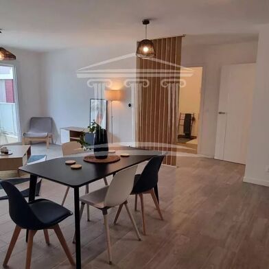 Appartement 4 pièces 235000 €