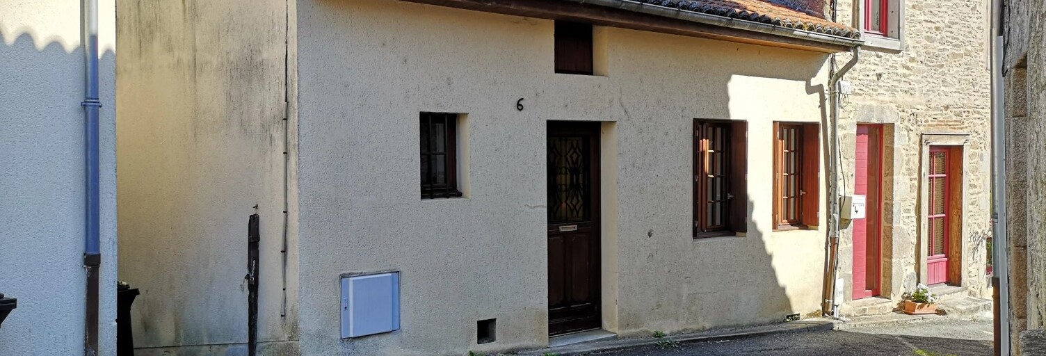 Maison 3 Pièces 60 m² à louer à Châlus (87230)