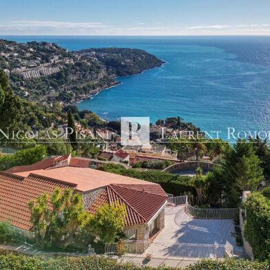 Maison 4 pièces 3200000 €