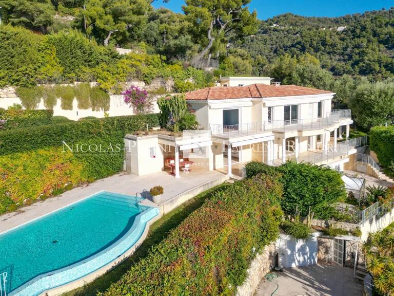 Splendide villa de maître dans domaine privé — À seulement 1 km — photo 1