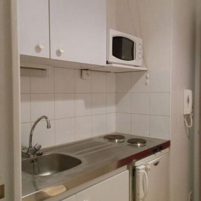 Appartement 1 pièces 580 €