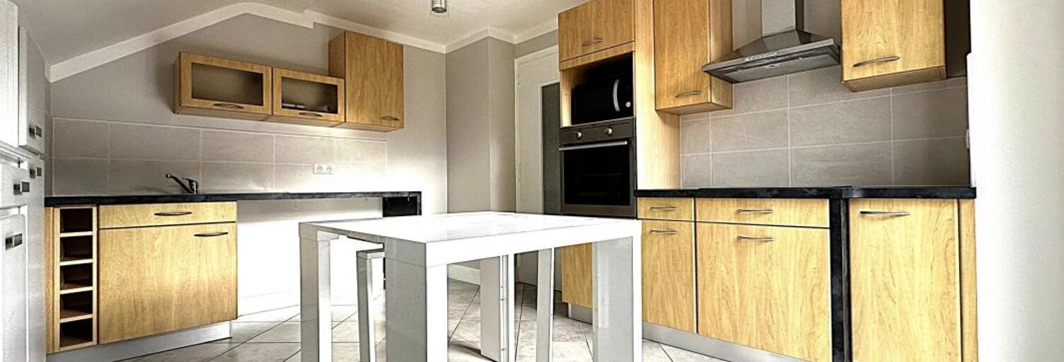 Appartement 5 Pièces 76 m² à vendre à Cluses (74300)