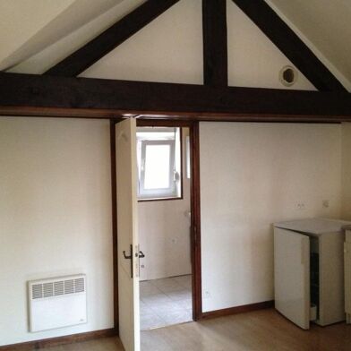 Appartement 3 pièces 540 €