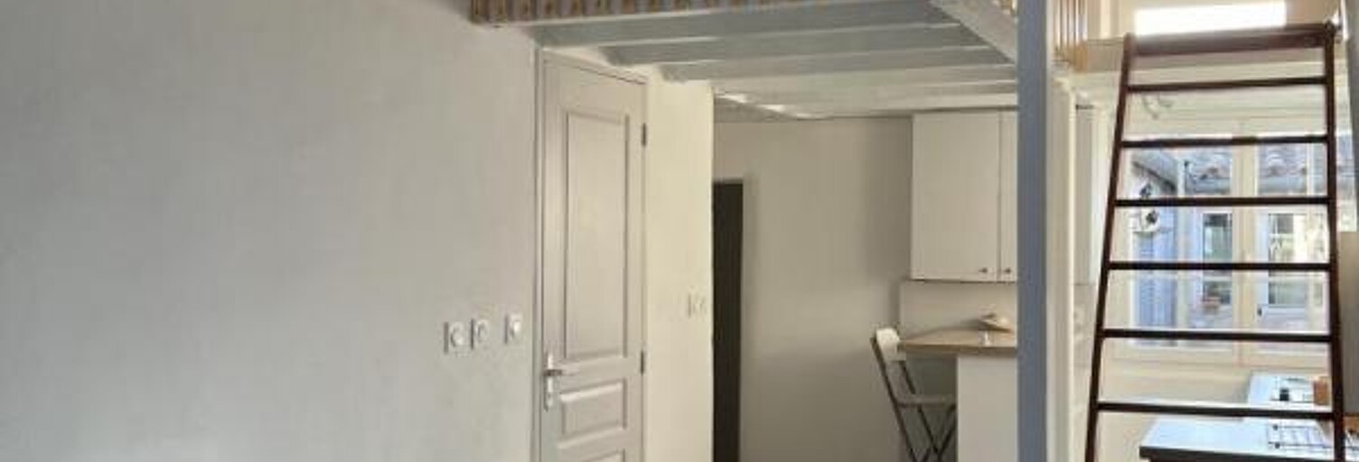 Appartement 1 Pièce 30 m² à louer à Nîmes (30000)
