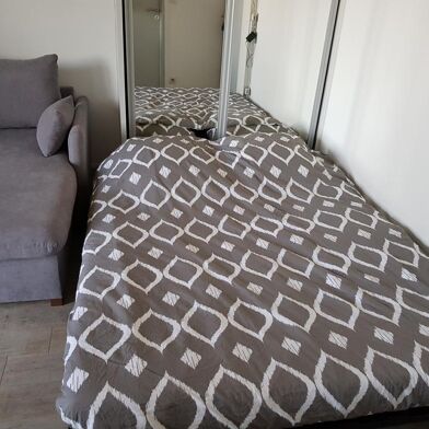 Appartement 1 pièces 470 €