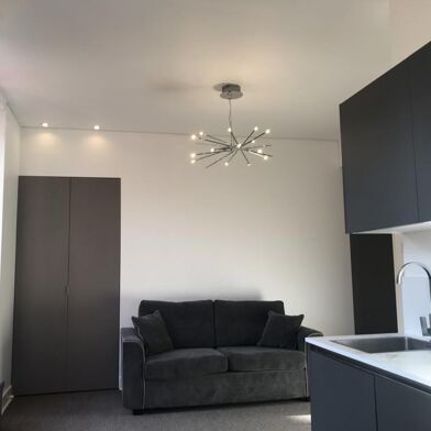 Appartement 1 pièces 1000 €