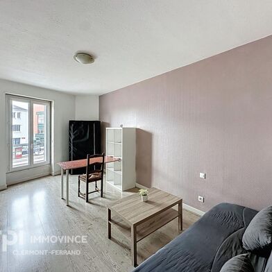 Appartement 1 pièces 360 €
