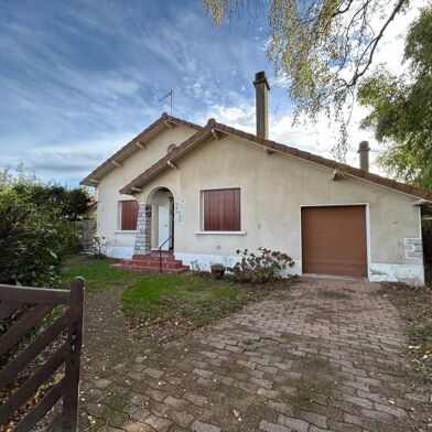 Maison 6 pièces 1250 €