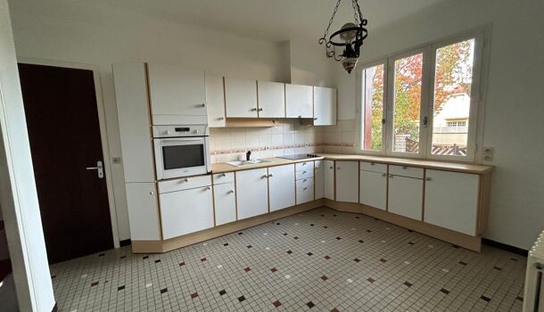 Villa / Maison 6 pièces  à louer Lescar 64230