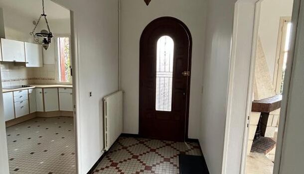 Villa / Maison 6 pièces  à louer Lescar 64230