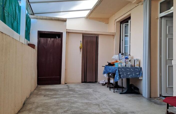 Maison de ville centre de Nay - Terrasse et Garage — photo 3