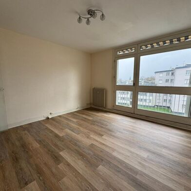 Appartement 1 pièces 440 €