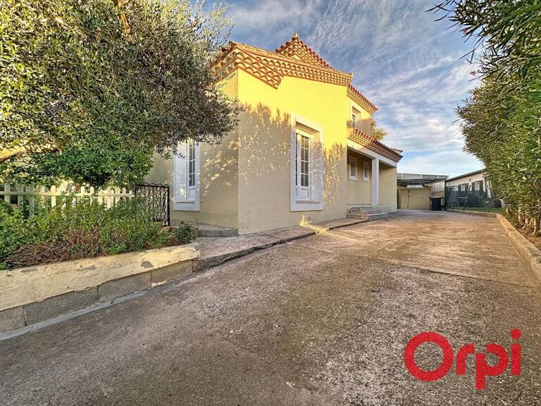 Charmante villa familiale avec jardin et garage — photo 1