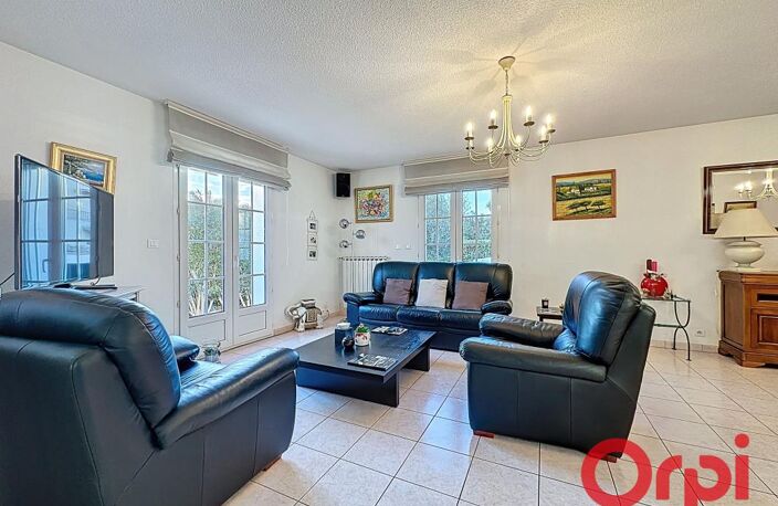 Charmante villa familiale avec jardin et garage — photo 4